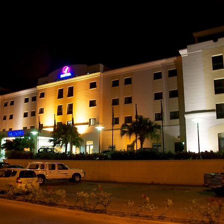 Hotel Vip Grand Мапуту Экстерьер фото
